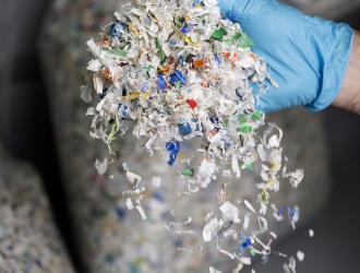 Recyclage chimique des plastiques